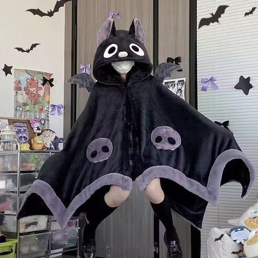 🎁【Summerween】1 szt. Unisex – koc do noszenia w formie peleryny z kapturem i motywem nietoperza